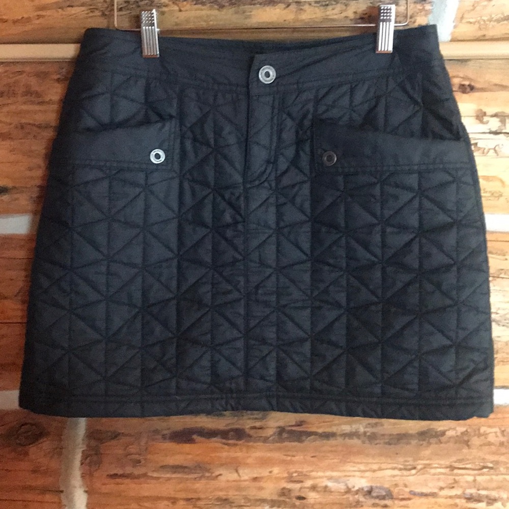 The North face Primaloft quilted skirt.